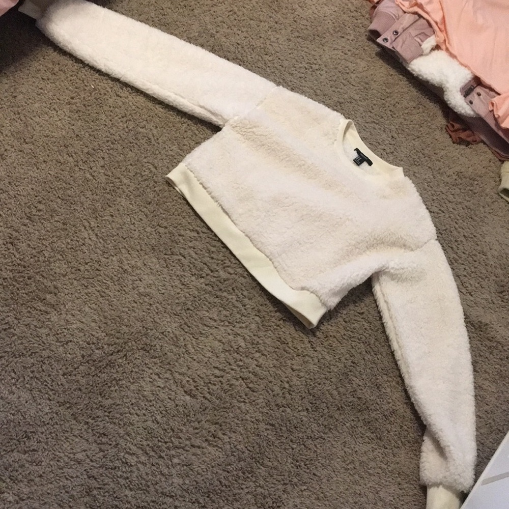Cropped sweater